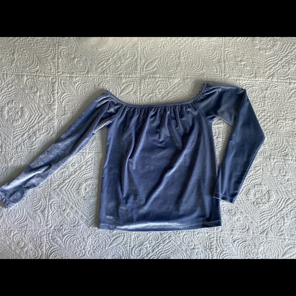 Urban outfitters off the shoulder velvet top